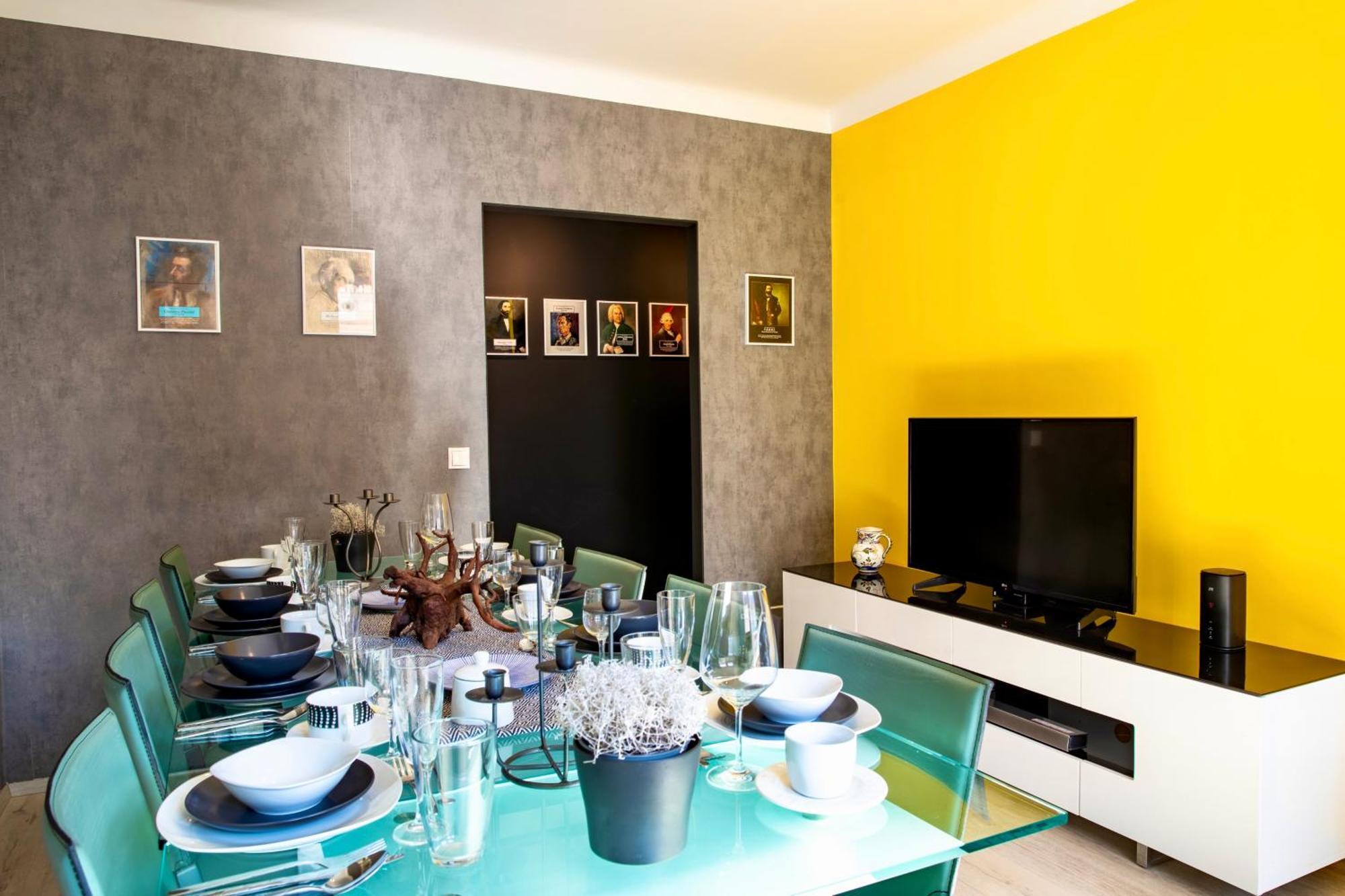 Stylishly Colorful & In - Wifi Apartment Wien